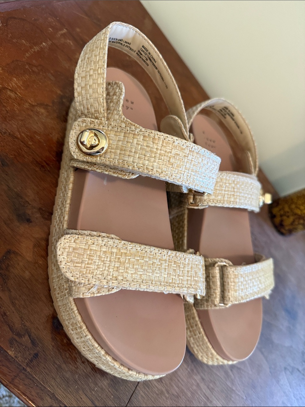 a new day Tan Woven Sandals🌸